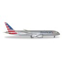 Herpa 557887 - 1:200 American Airlines Boeing 787-9...