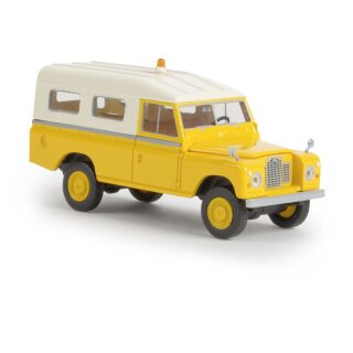 Brekina 13776 - 1:87 Land Rover 109 geschlossen, gelb