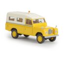 Brekina 13776 - 1:87 Land Rover 109 geschlossen, gelb