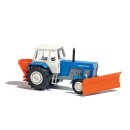 Busch 8699 - 1:120 Traktor mit Schneepflug