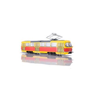 Herpa 83SSM4032 - 1:43 Tatra-T3 Straßenbahn gelb/rot