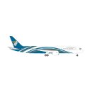 Herpa 535823 - 1:500 Oman Air Boeing 787-9 Dreamliner &ndash; A4O-SF