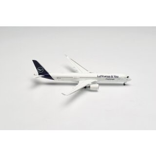 Herpa 536066 - 1:500 Lufthansa Airbus A350-900 “Lufthansa & You” – D-AIXP “Braunschweig”