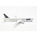 Herpa 536646 - 1:500 LOT Polish Airlines Boeing 787-9...