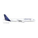 Herpa 572439 - 1:200 Lufthansa Cargo Airbus A321P2F &ndash; D-AEUC &quot;Hello Europe&quot;