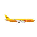 Herpa 537032 - 1:500 DHL Aviation Boeing 777F &ndash; D-AALT