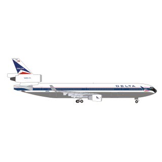 Herpa 537070 - 1:500 Delta Air Lines McDonnell Douglas MD-11 – N806DE
