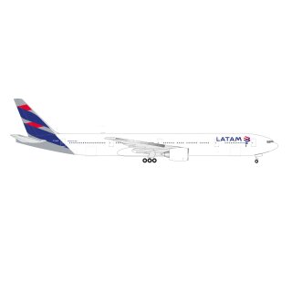 Herpa 537346 - 1:500 LATAM Airlines Brasil Boeing 777-300ER