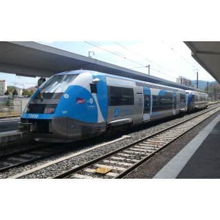Jouef HJ2437 - Spur H0 SNCF, Dieseltriebwagen der Reihe X 73500 „La Region“, Ep. VI
