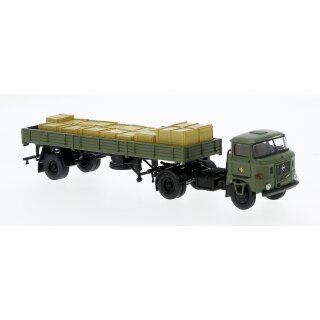 Brekina 71215 - 1:87 IFA W50 Pritschen-Sattelzug der NVA mit Ladegut