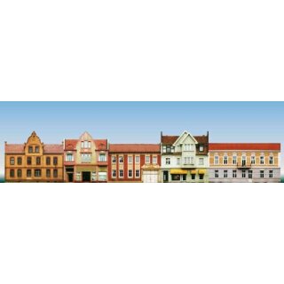 Auhagen 42502 - 1:120 bis 1:87 Halbrelief-Hintergrundkulisse Set mit 5 Kleinstadthaus-Fassaden Gesamtlänge 676 mm