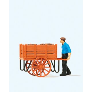 Preiser 28131 - Einzelfigur Exklusivausführung 1:87 "Arbeiter mit Handwagen, Fässe"